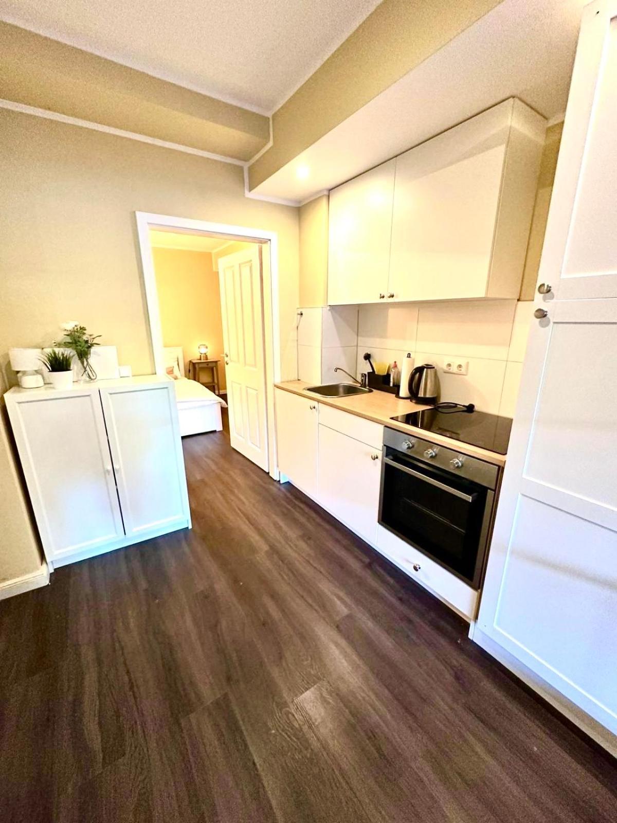 Zentrales Apartment Mit Terrasse Brémy Exteriér fotografie